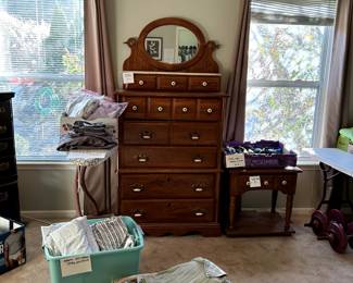 Chelst with mirror, night table, sheets