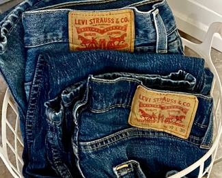 Levi jeans — Estate Sale in Dudley Massachusetts 01571