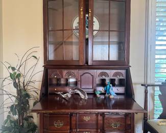 ArmDoire/Secretary Desk