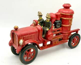 Hubley Cast Iron Fire Pumper Truck with Firefighters