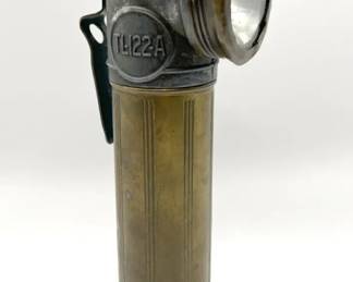 USA Lite Antique or Vintage Metal Flaslight TL-122-A
