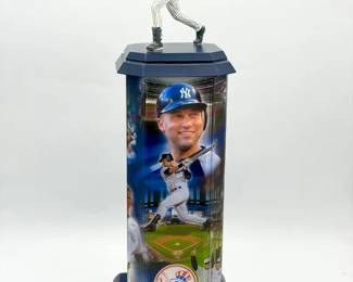 Derek Jeter Bradford Exchange MLB Luminaries Illuminated Masterpiece Sculpture New York Yankees