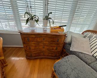 . . . nice chest of drawers