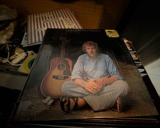 . . . Gordon Lightfoot