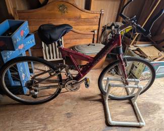 Schwinn Cannondale Super V900 in Great Condition