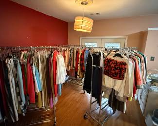 WOMENS CLOTHING ALL NAME BRANDS!  SZ 4-8