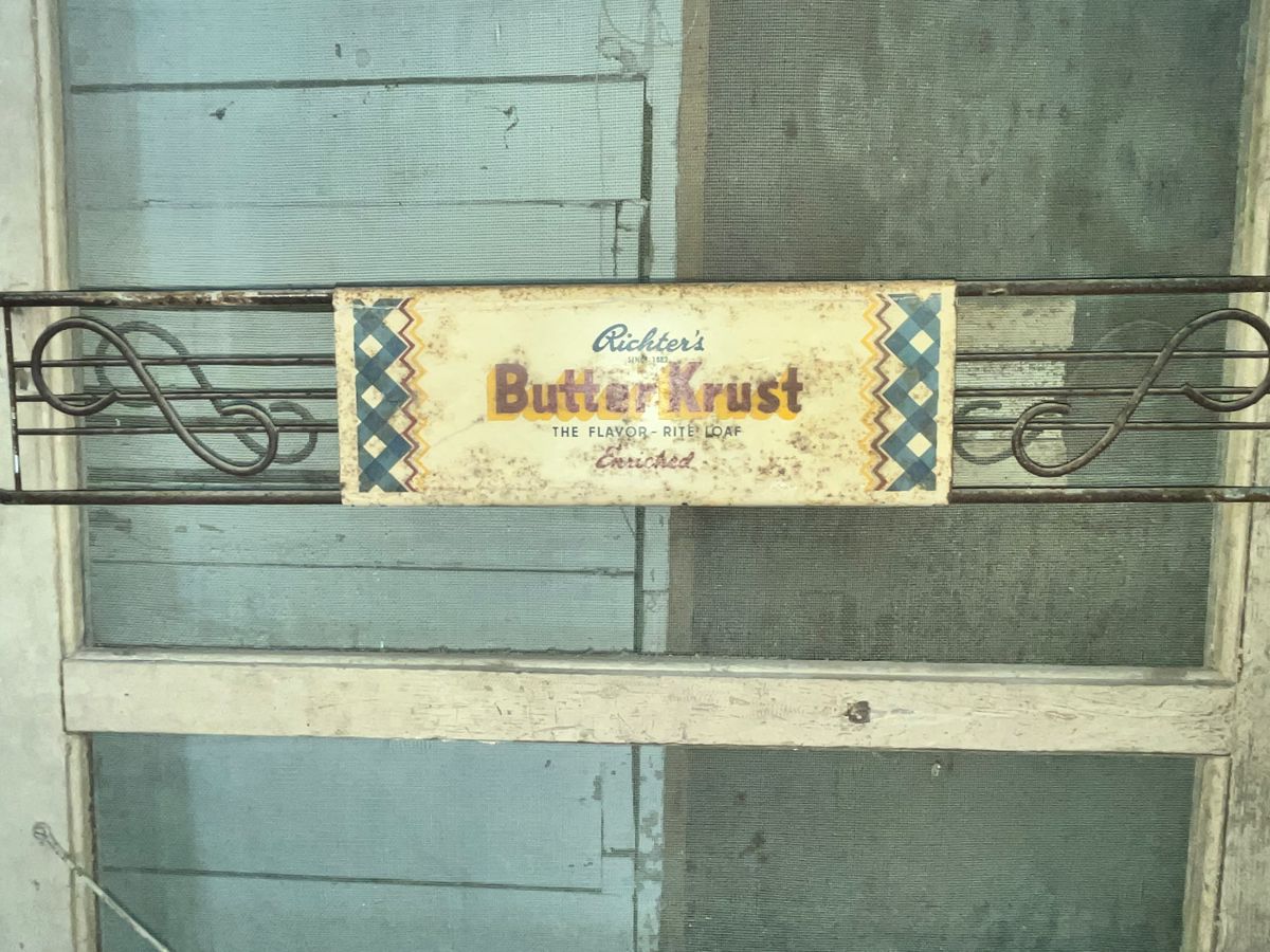 REMEMBER "BUTTERCRUST"? WE HAVE THE ENTIRE DOOR!!