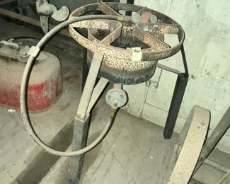 OUTDOOR PROPANE COOKER