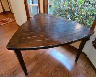 2 AshleyFurnitureSolidWoodPubDiningTableWithTriangularTop