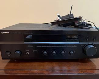 29 YamahaStereoReceiver