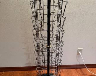 61 RotatingWireMediaDisplay