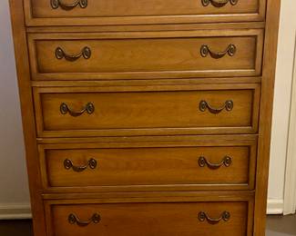 5 Drawer Chest of Drawers