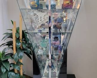 Triangular Design Lighted Curio!