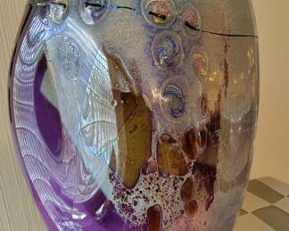 Signed Art Glass. See Next Pic for Signature!