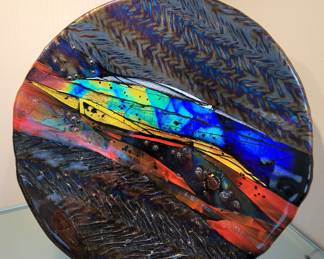 Signed Art Glass Paperweight. See Next Pic for Signature!