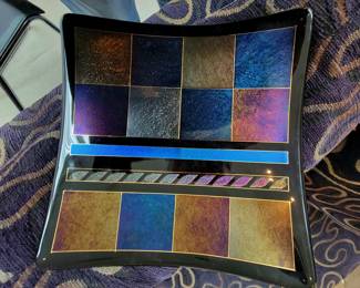 Signed Art Glass Paperweight. See Next Pic for Signature!