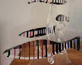 Artist Signed Will Grant Acrylic Sculpture W/ 4 Fish 20”
See Next Pic for Signature!