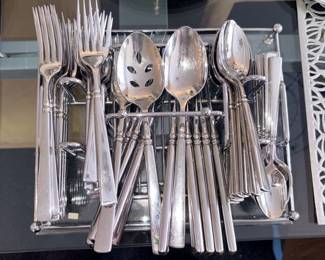 Oneida Easton Pattern Flat Ware  58 Pc!
