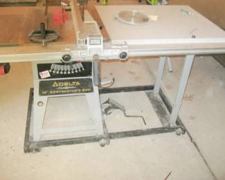 DELTA TABLESAW