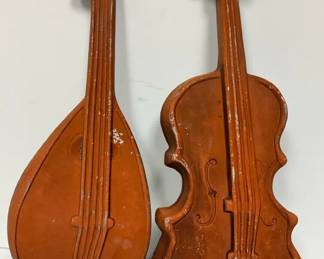 Vintage Royal Cast Metal Violin Mandolin Wall Decor