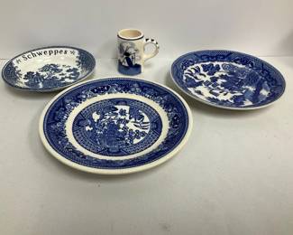 Vintage Blue Willow Side Plates Schweppes 