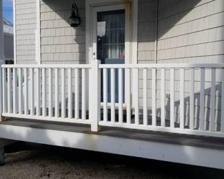 Vinyl railing; Certainteed Cedar Impressions siding