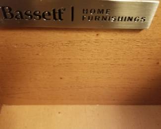 Twin bedroom suite by Bassett