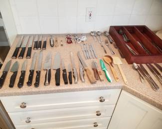 Cutlery, flatware & utensils