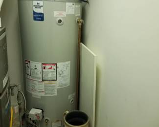 GAS hot water heater