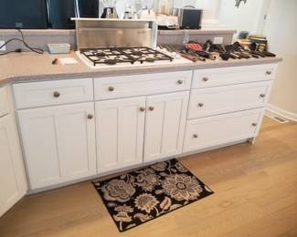 Kitchen island detail