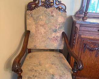 Upholstered Arm Chairs 