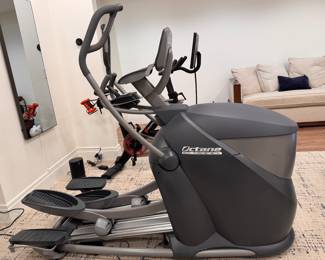 Octane Fitness 47CI Elliptical Trainer. Photo 1 of 4. 