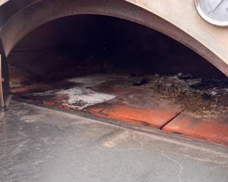 Alfa 4 Pizze Pizza Oven & Tools. Photo 2 of 3. 