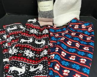 Winter Print Fleece Lined Leggings Lucky Brand Socks Knit Hat
