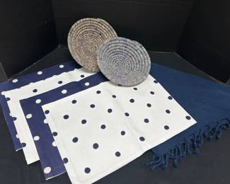Reversible Polkadot Placemats Tassel Table Cover And Hanging Woven Basket Decor