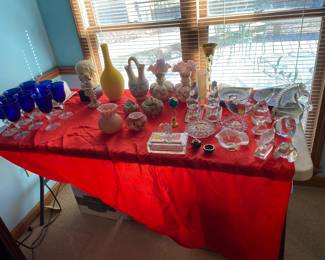 LIQUIDATION TABLE 50% OFF...Cobalt stems, misc art glass, Cybis, Fenton, Wedgwood, Crystal animals