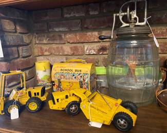 Vintage Tonka Fork Lift and Scraper