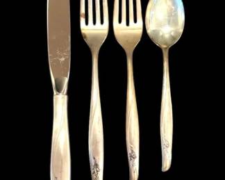 006 Gorham Sterling Silver Sea Rose Forks, Spoon,  Knife 200g Total
