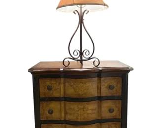 TraditionalStyle 3 Drawer Accent Table W Lamp