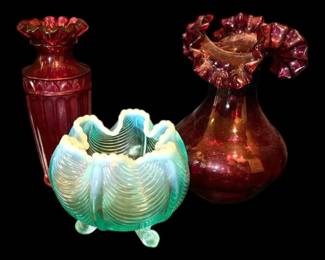 003 Fenton Blue Opalescent Footed Rose Bowl Cranberry Ruffled Glass Vases