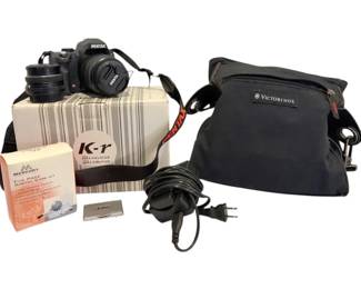 004 Pentax Kr Digital SLR Camera w Bag, Charger, Lens,  Care Kit