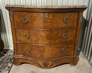 This sale features items located in both the family’s Appling home and a storage unit in Augusta. Buyers may have two pickup locations.  Click here to view more photos, descriptions, and current bids:  https://ctbids.com/estate-sale/40886