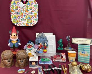 Disney Eclectic Collection Of Treasures