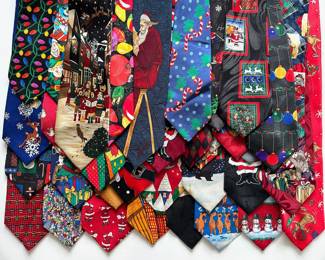 40 Vintage Christmas Ties
Lot #: 81
