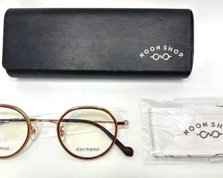 New Noon Shop Eyelasses Model DR21105, Retails For $260
Lot #: 109
