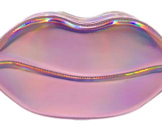 Lancome Paris Irridescent Lips Makeup Case
Lot #: 68