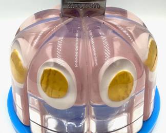 New Edie Parker Acrylic Jelly Tabletop Lighter With Ashtray, Egg Design
Lot #: 19