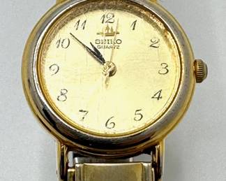 Vintage Gold Tone Seiko Watch With Speidel Band
Lot #: 47