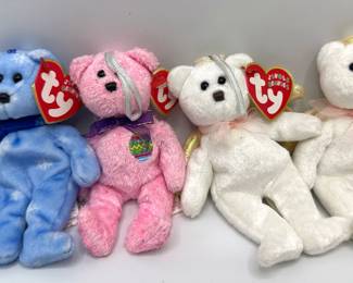 20 Mini Ty Beanie Babies With Tags Including McDonald's Happy Meal Prizes
Lot #: 136