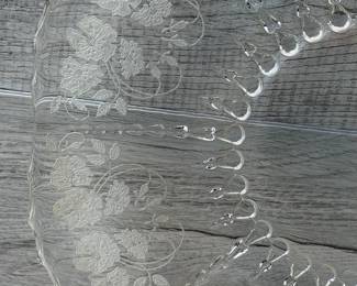 VINTAGE GLASS SERVING PLATTERS #vintage #servingplatter #glassservingplatter